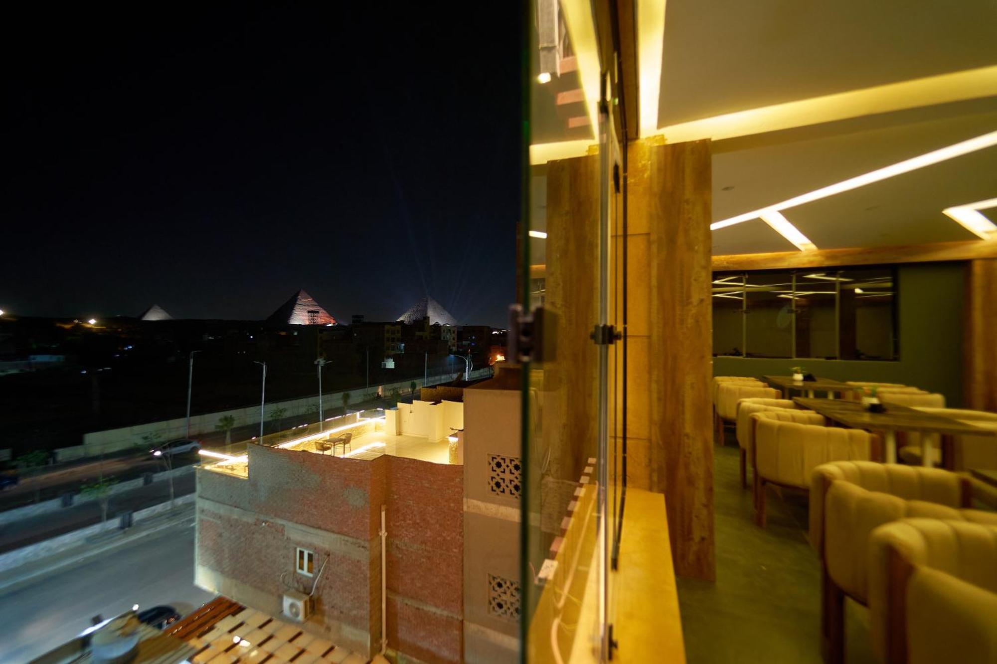 Crown Pyramids View Hotel Giza Esterno foto